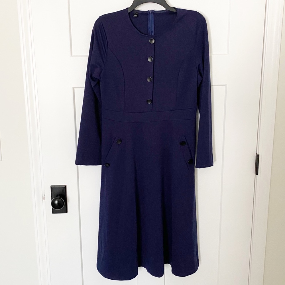 Navy button detailed midi dress size M